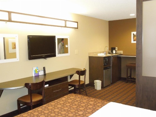 Microtel Inn & Suites By Wyndham Harrisonburg image 17